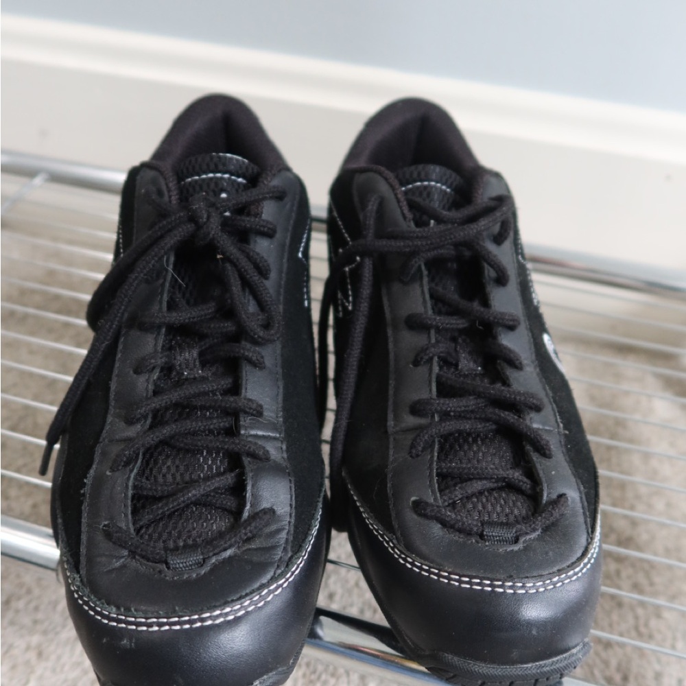 Black piloti Sneakers‎ with White Stitching - Picture 3 of 5